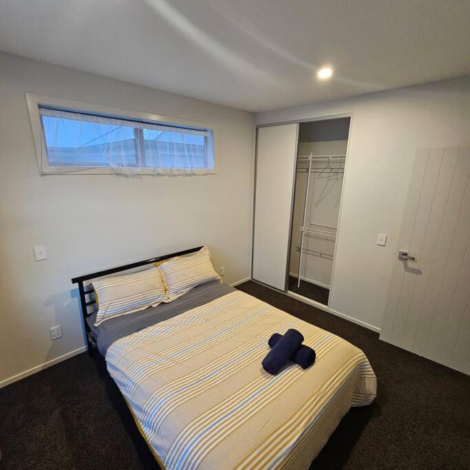 Entire House - Brand New 2 Bedroom House